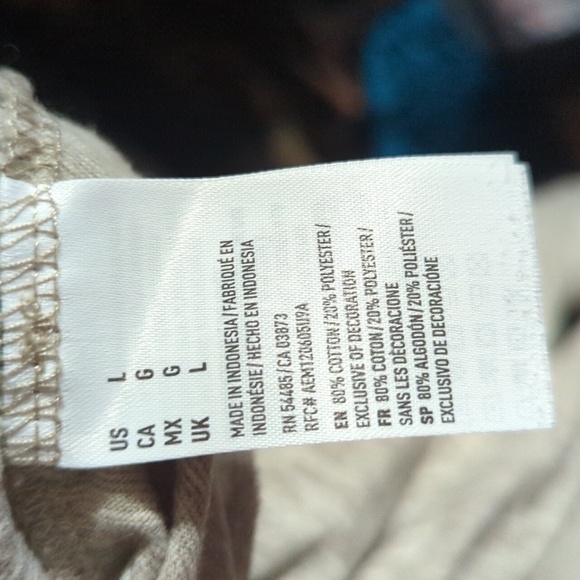 American Eagle Heathered Gray Quarter Button Legend T Large - Picture 5 of 5